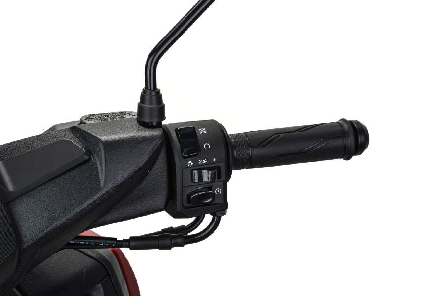 Скутер Motoland VULKAN 150 красный Скутер Motoland VULKAN 150 красный